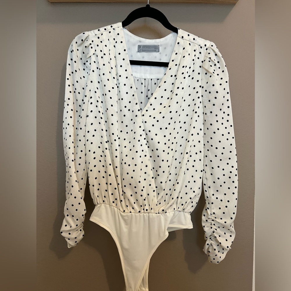 White & black polka dot blouse/bodysuit